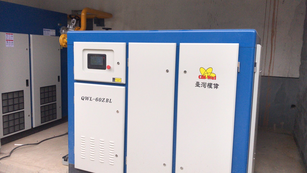 雙級壓縮螺桿機和單級壓縮優勢對比-權偉永瑩螺桿空壓機廠家
